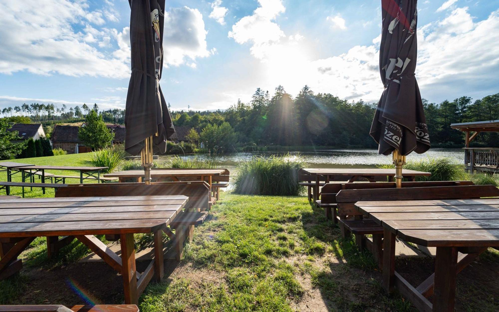 Hotel U Tri Volu Lysice Zewnętrze zdjęcie