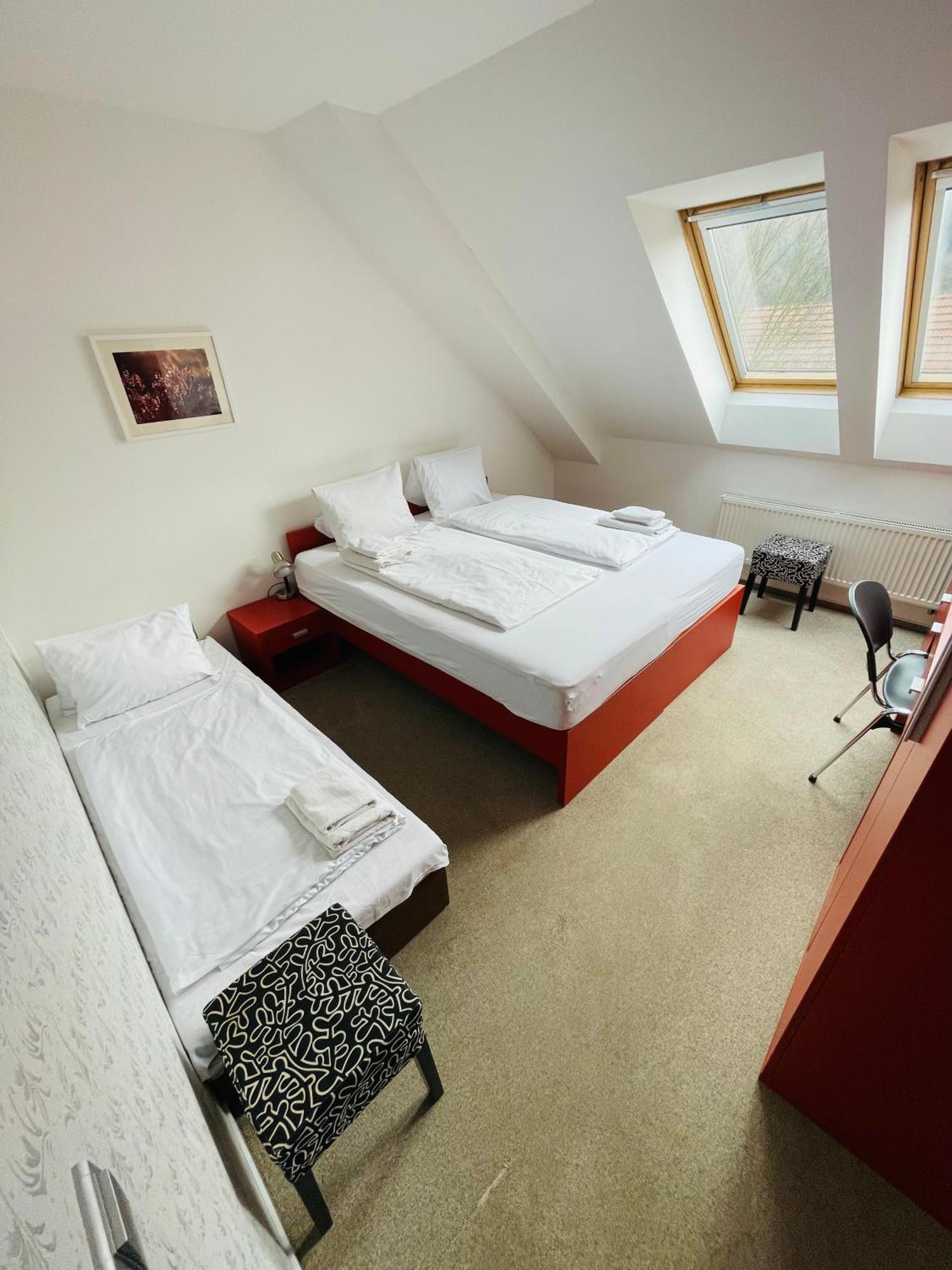 Hotel U Tri Volu Lysice Zewnętrze zdjęcie
